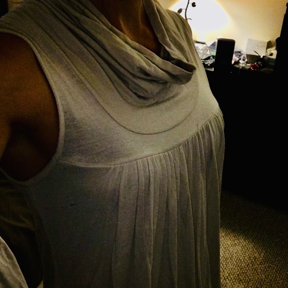 Dress - Picture 3 of 9